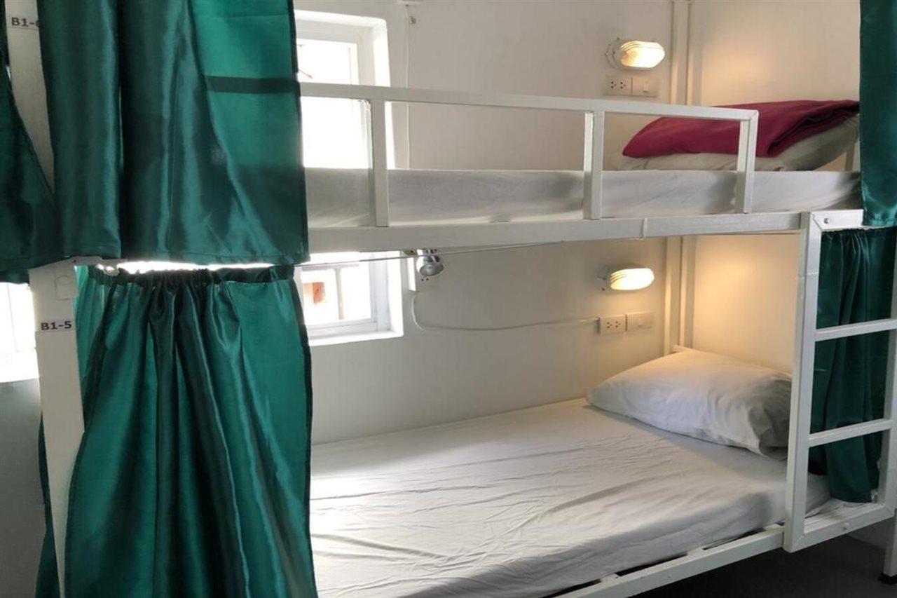 Ploy Hostel Bangkok Eksteriør bilde