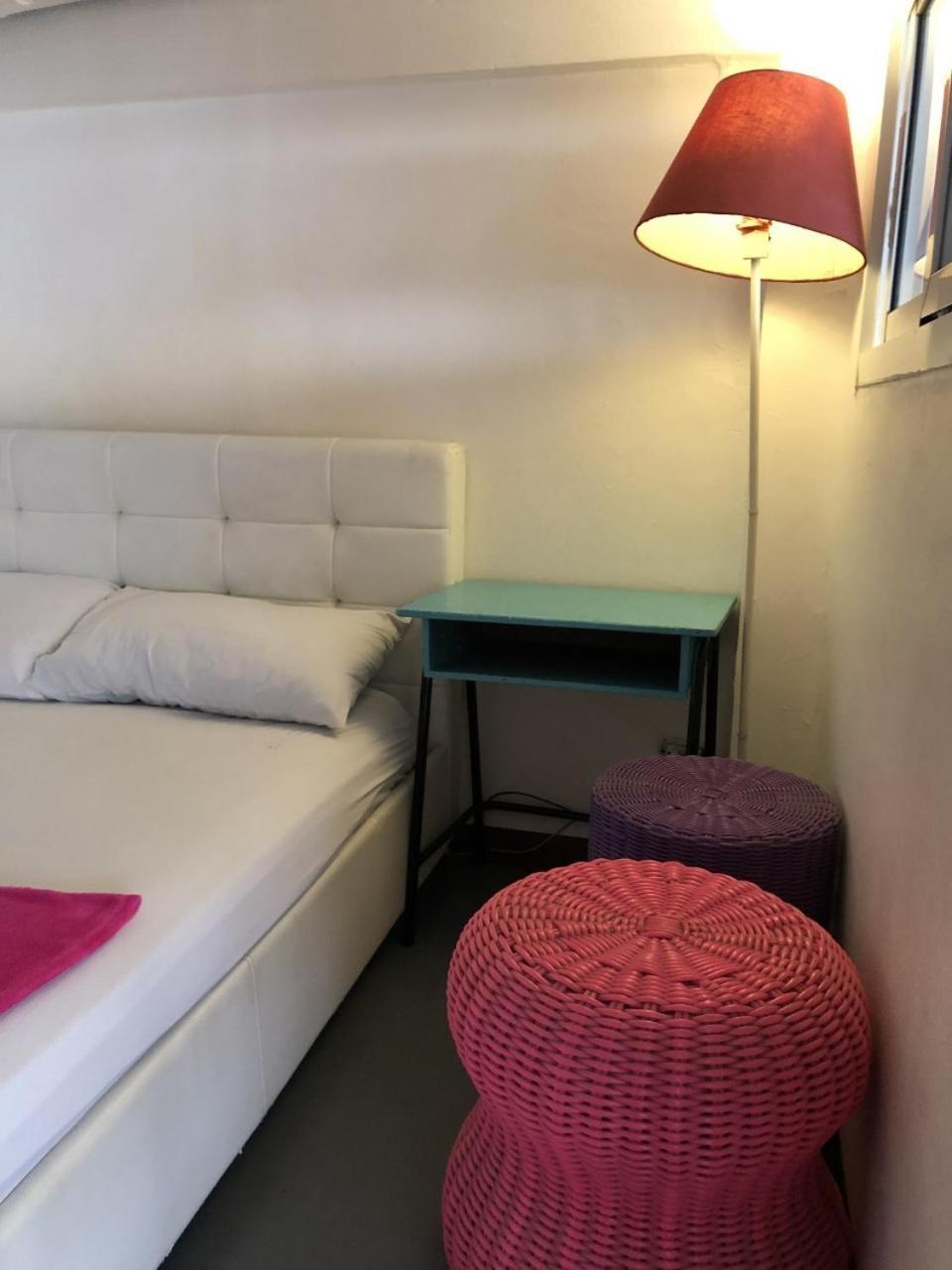 Ploy Hostel Bangkok Eksteriør bilde